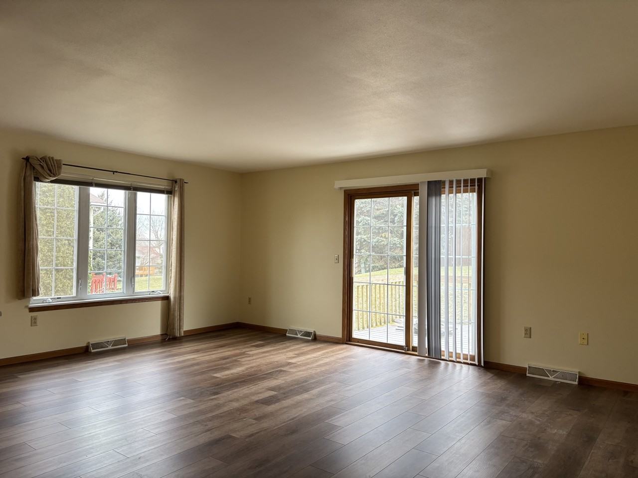 756 Saint John St #756 - Photo 2 of 25