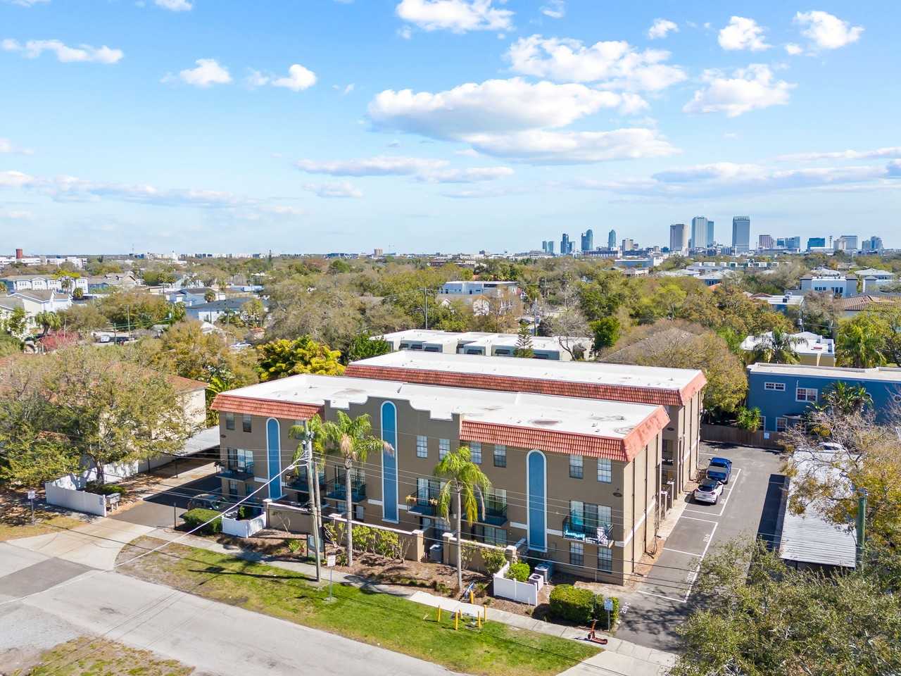 208 S Habana Ave #210C - Photo 3 of 49