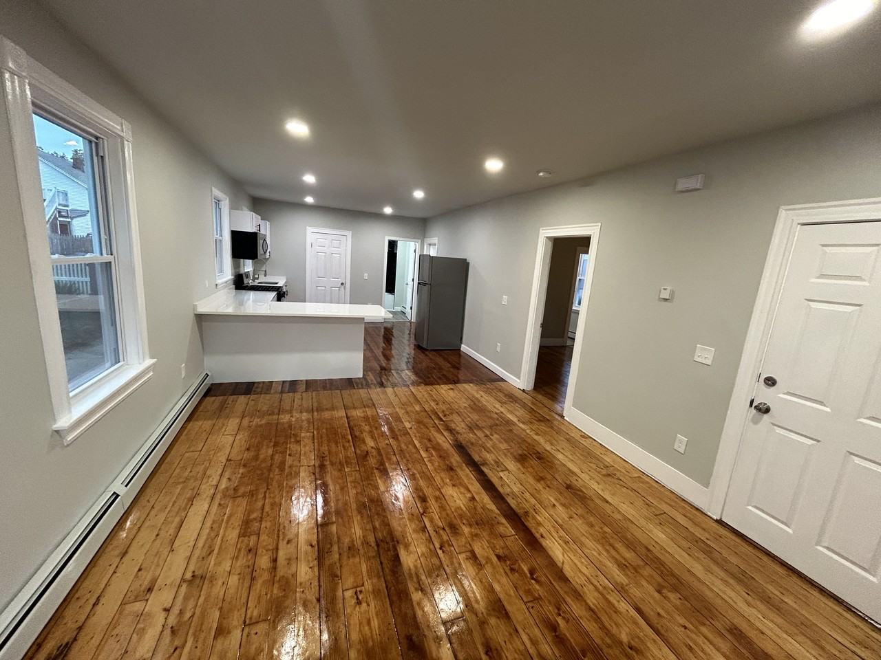 139 Reservoir Ave #1 - Photo 3 of 12