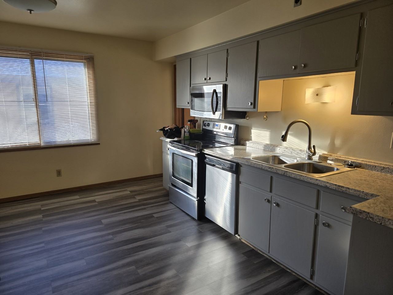 4027 N 82nd St - Photo 3 of 10