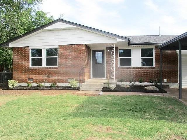 100 Sw 45th St #NA - Photo 3 of 25