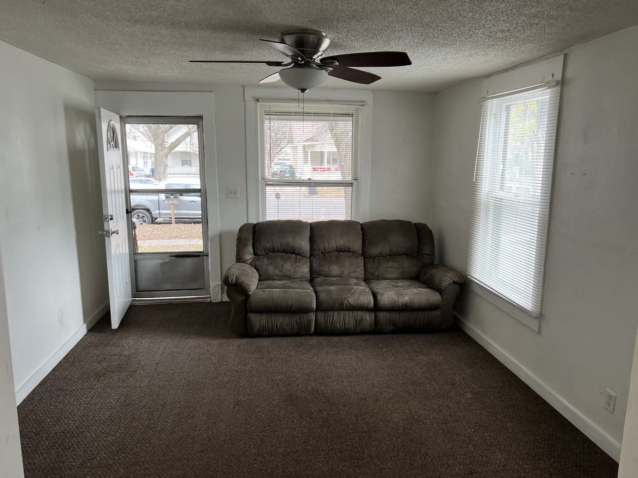 1421 S Main St #NA - Photo 4 of 8