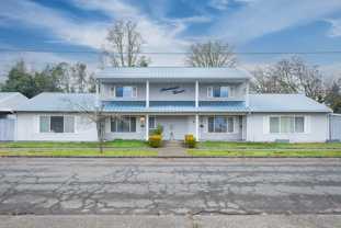 153 E Ash St - Photo 1 of 1