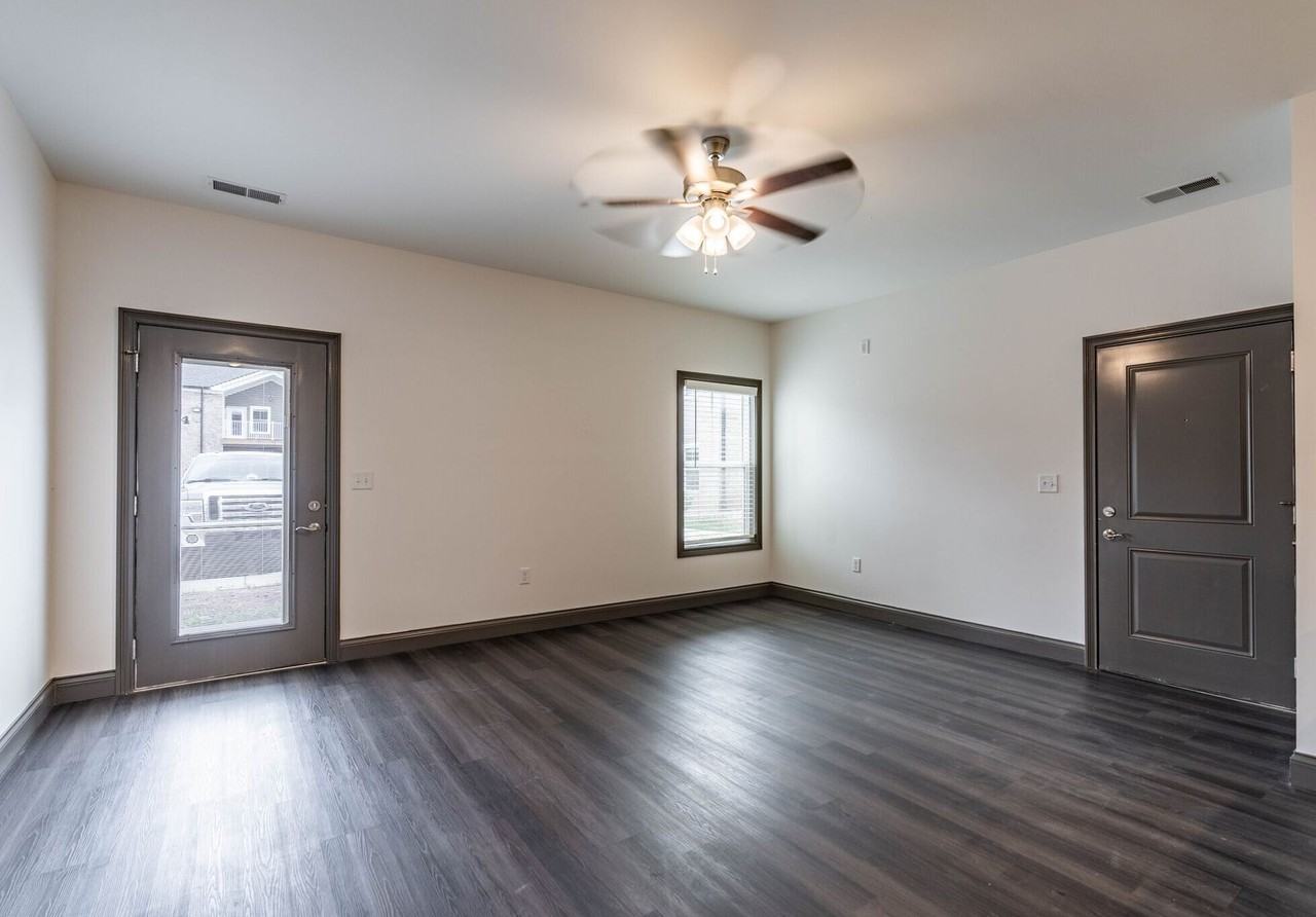 Cherry Farms - Photo 5 of 12