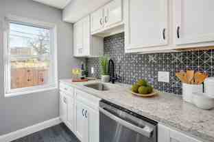 3625 Everett St #3 - Photo 1 of 1