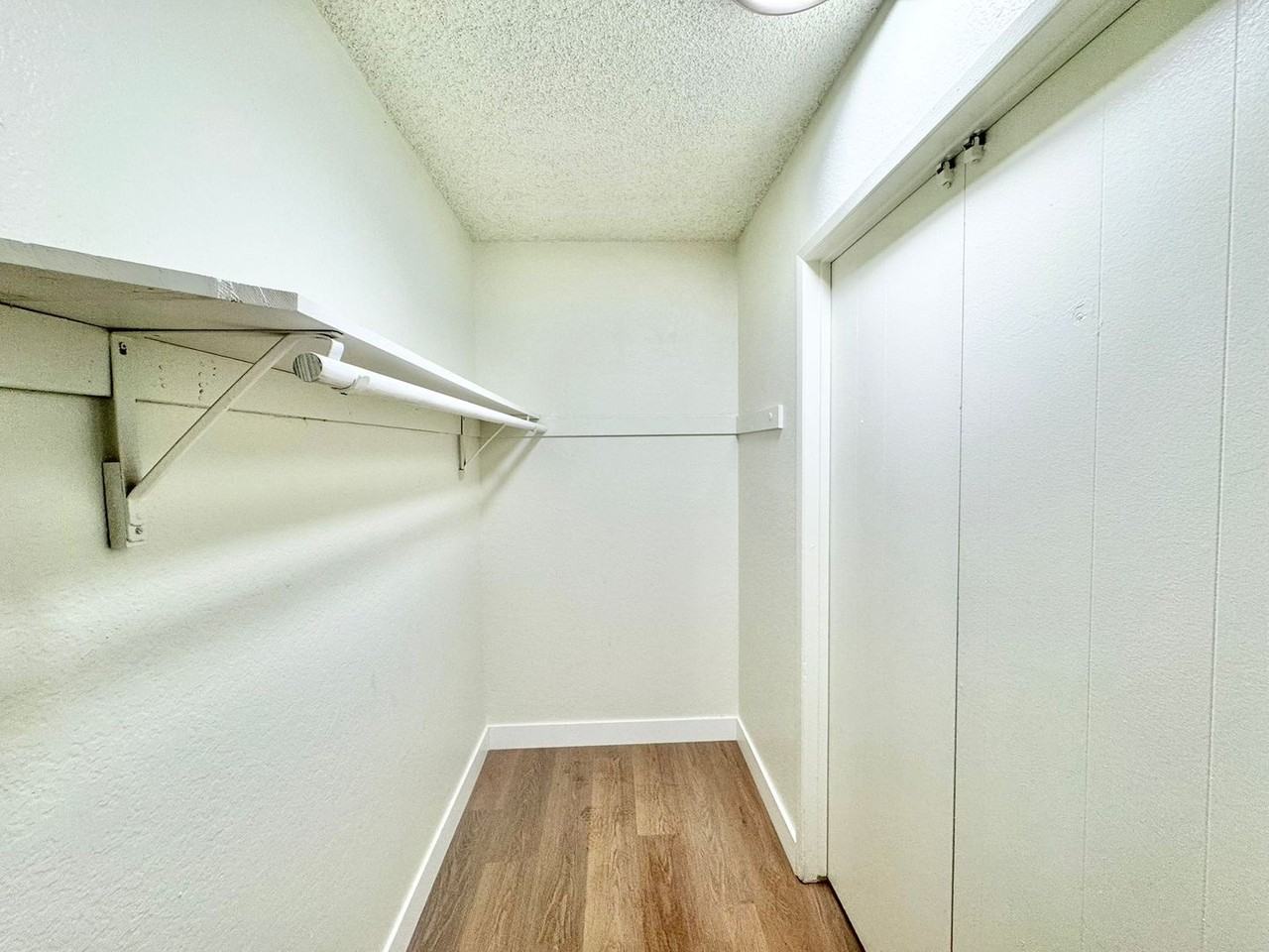 Westgate Villa Apartments - Photo 7 of 21