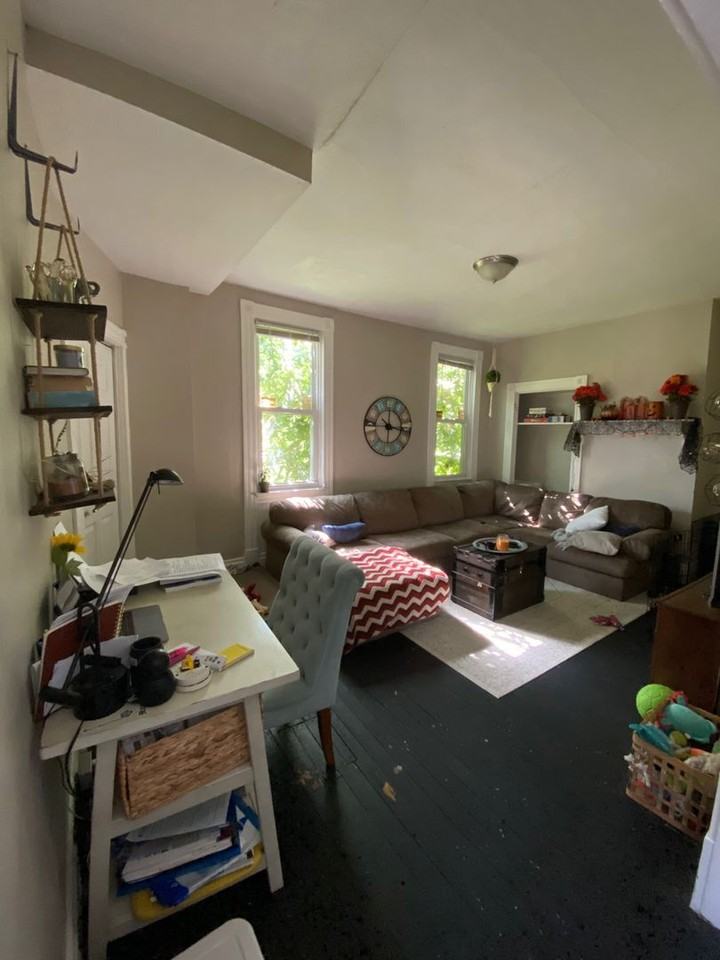 16 - 2647 S 18th - Photo 5 of 35