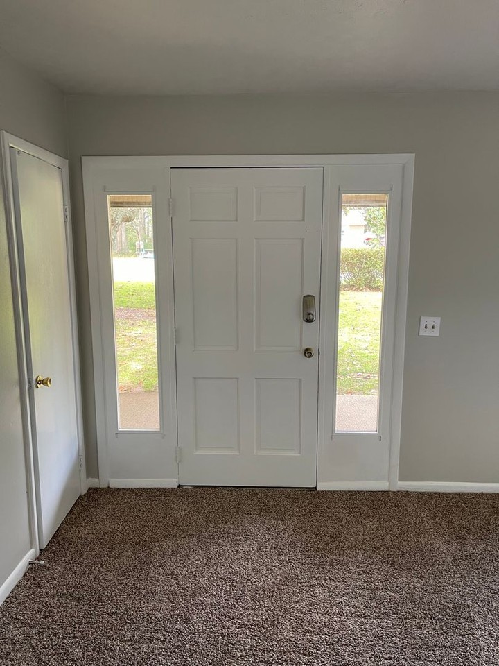 114 Kinnon Dr - Photo 3 of 31