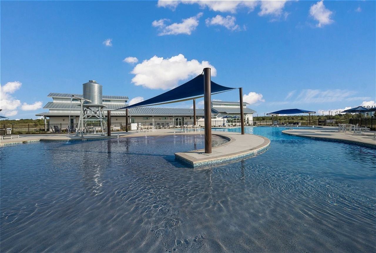 6407 Tractor Way - Photo 5 of 25