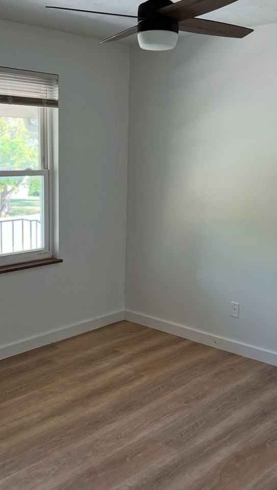 3005 Sevier Ave - Photo 6 of 7