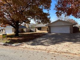 featured image of 2304 Nw 75th St