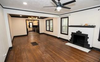 featured image of 312 W Queen St