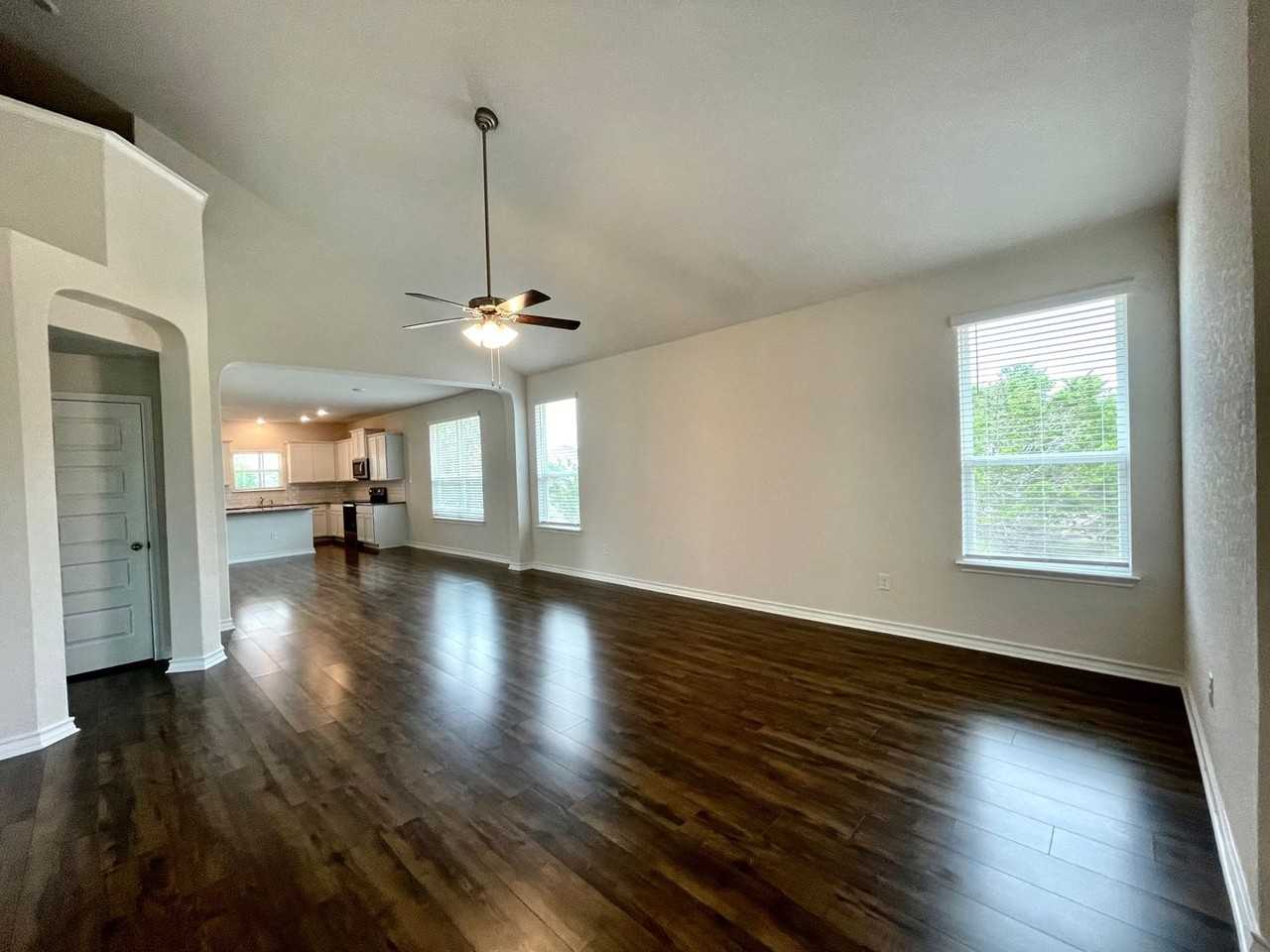 342 Firewheel Dr - Photo 2 of 18