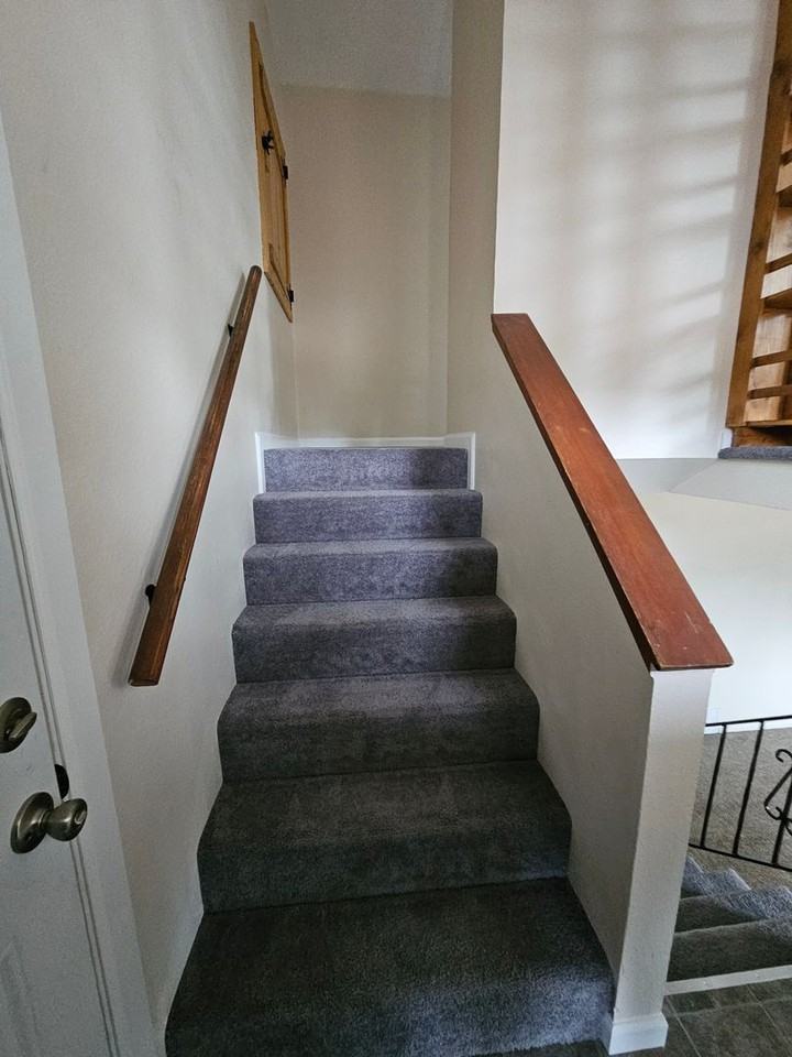 515 Montclair Dr - Photo 2 of 23