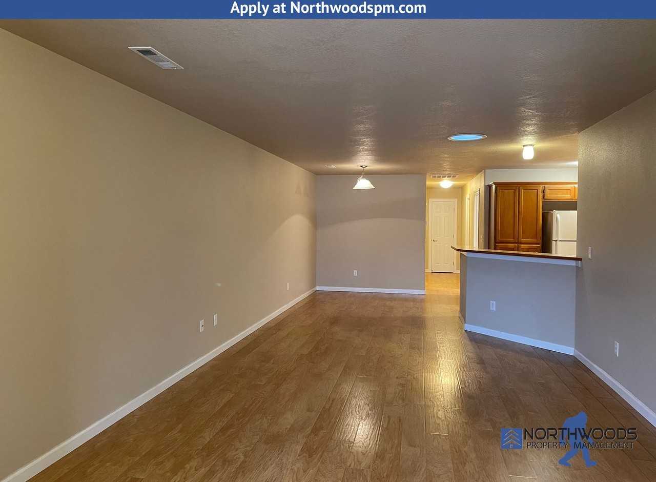 308 Cheney Loop - Photo 2 of 24