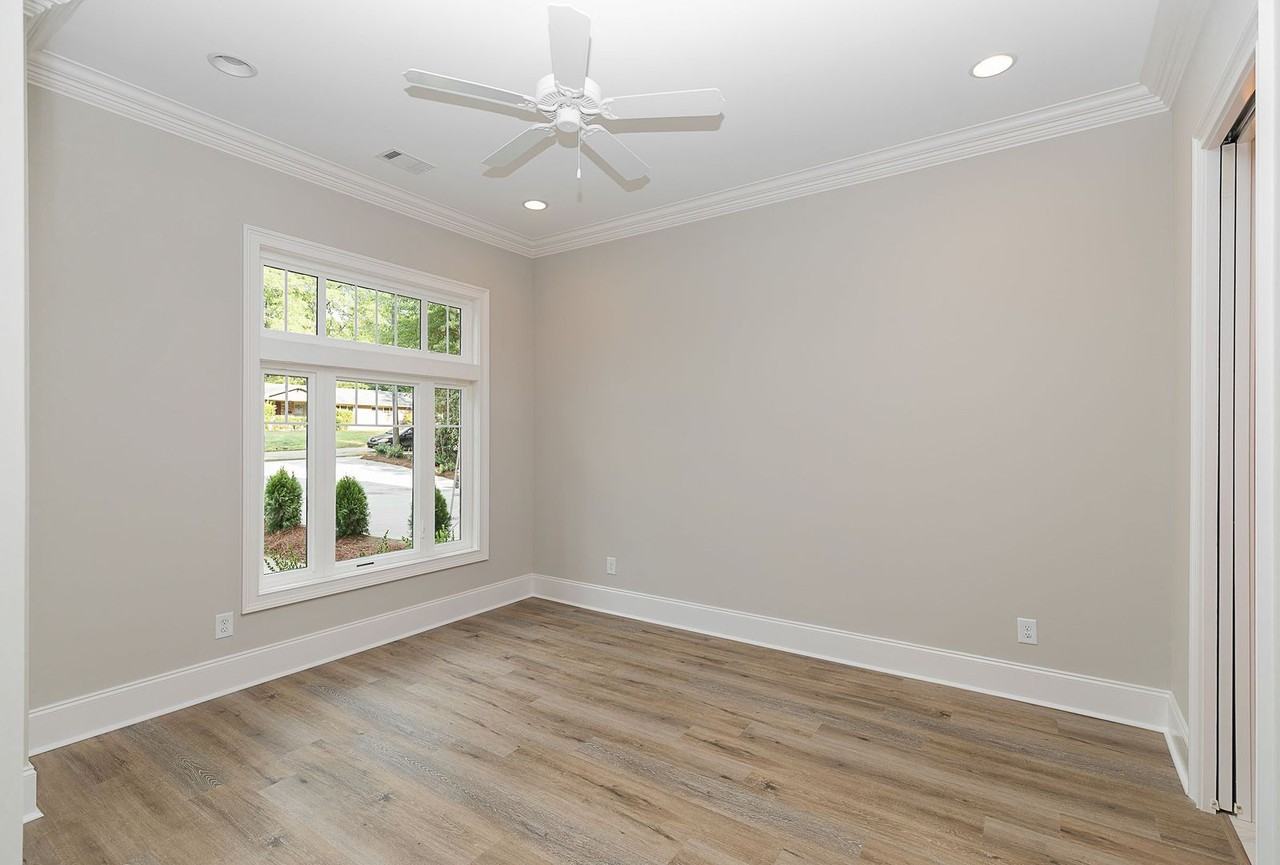 437 Sanders Street #3 - Photo 5 of 13