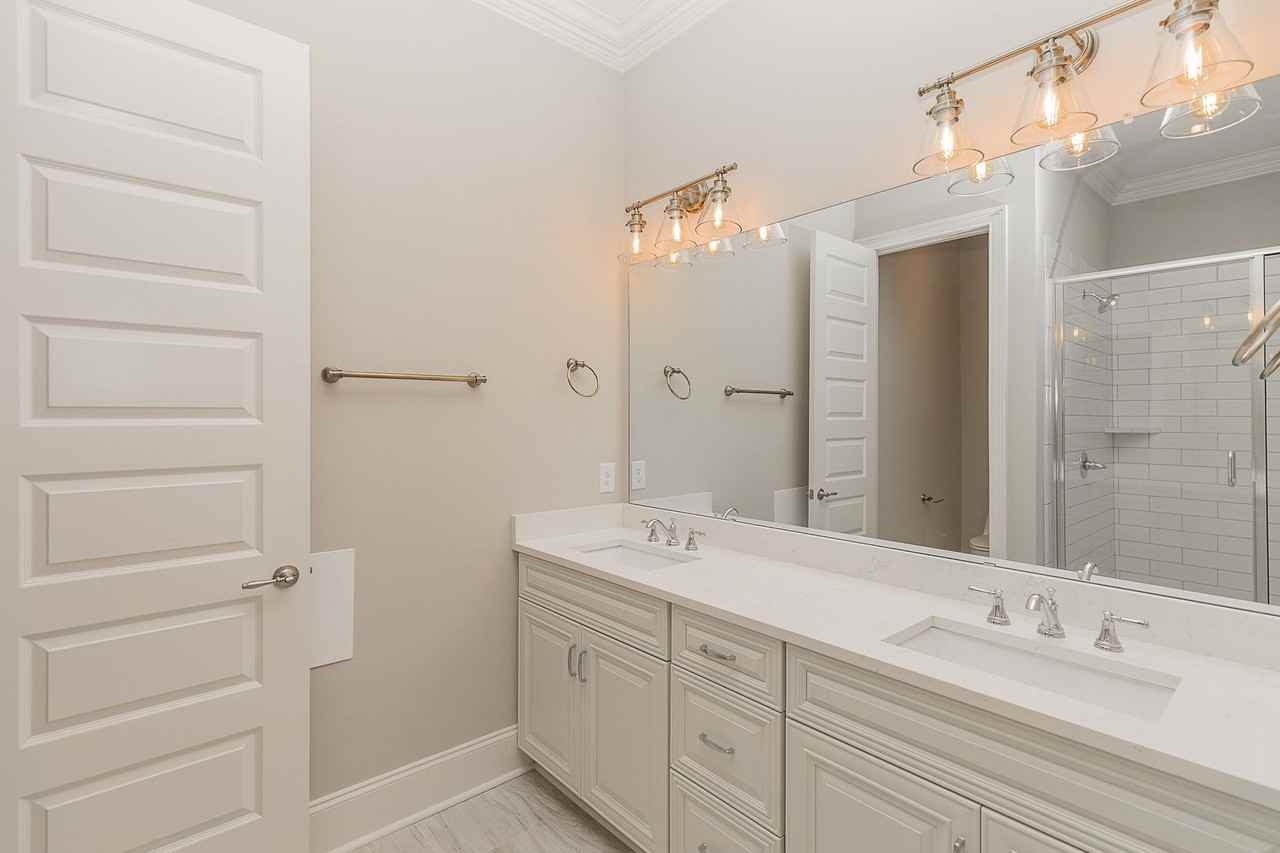 437 Sanders Street #3 - Photo 6 of 13