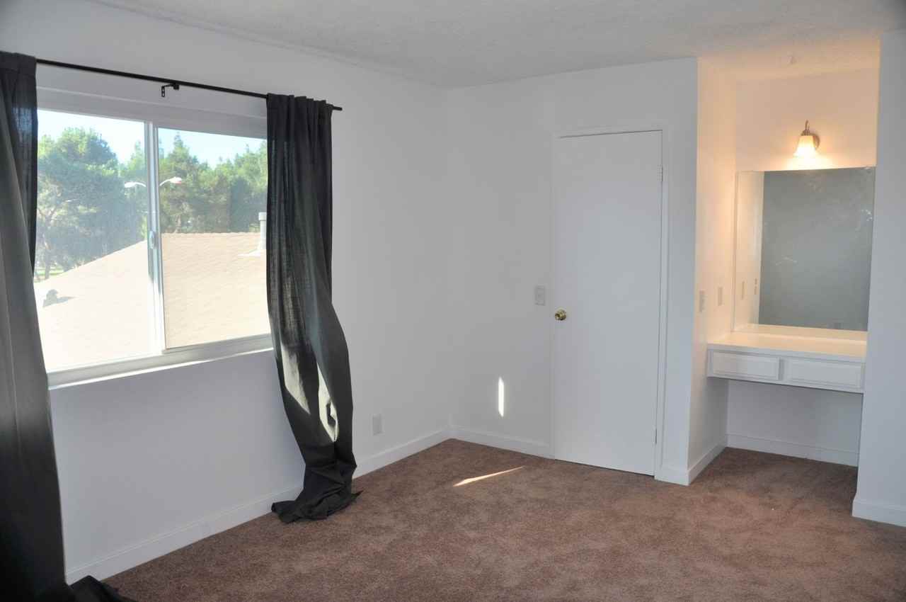 1189 W Sierra Madre Ave #3 - Photo 2 of 23