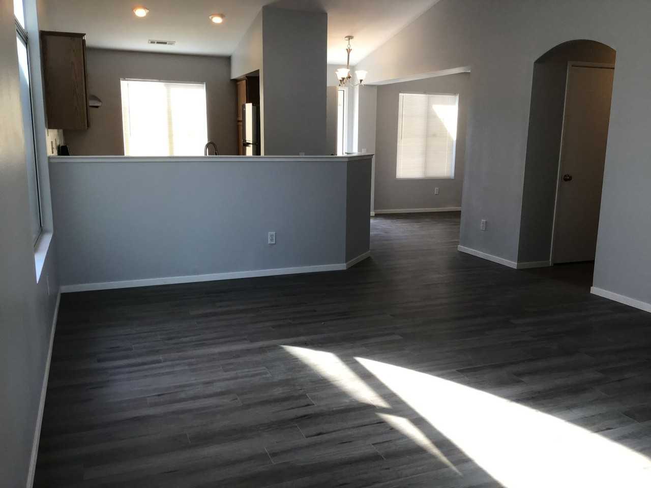11545 Camel Rock Dr - Photo 3 of 17