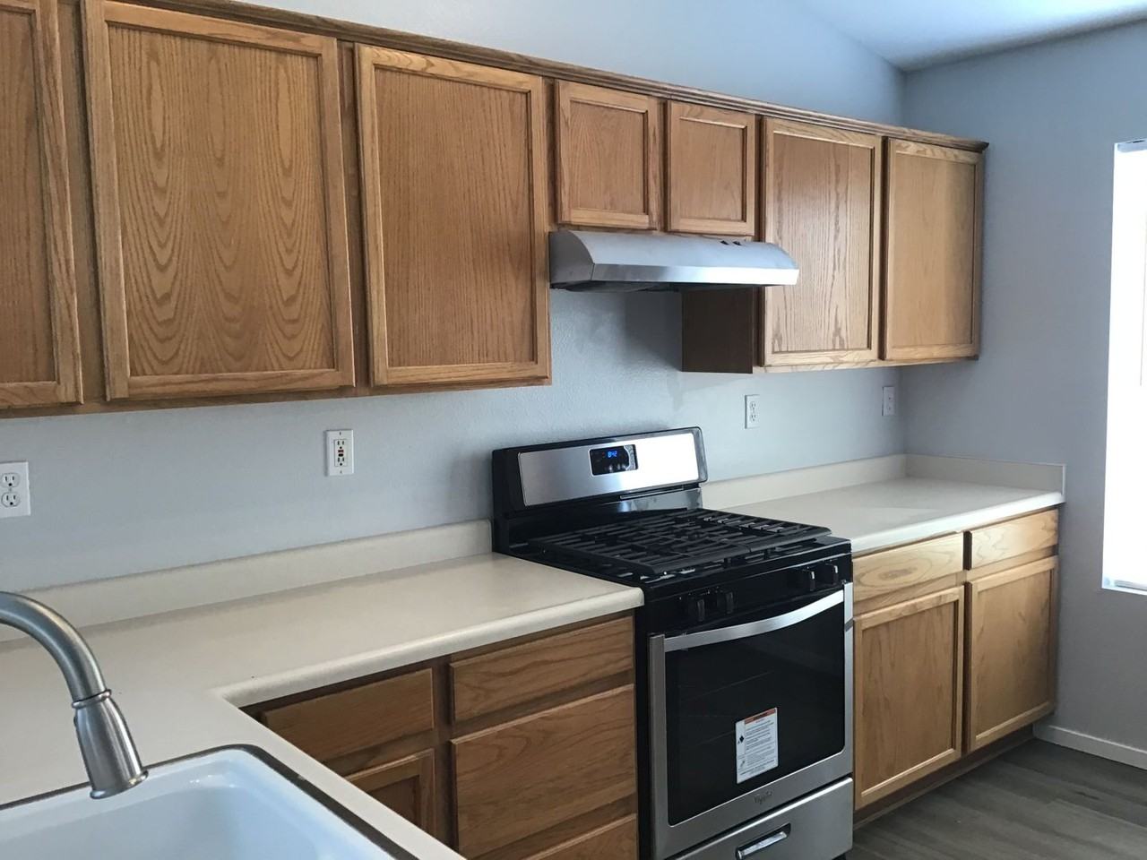 11545 Camel Rock Dr - Photo 5 of 17
