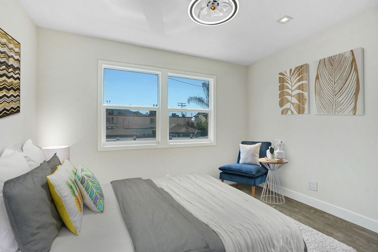 339 Western Ave - Photo 4 of 16
