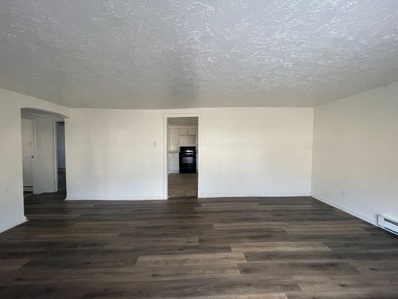 2509 E 16th St - Photo 7 of 23