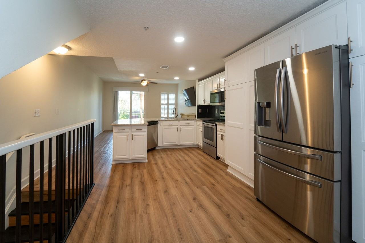 4000 Grande Vista Blvd - Photo 7 of 44