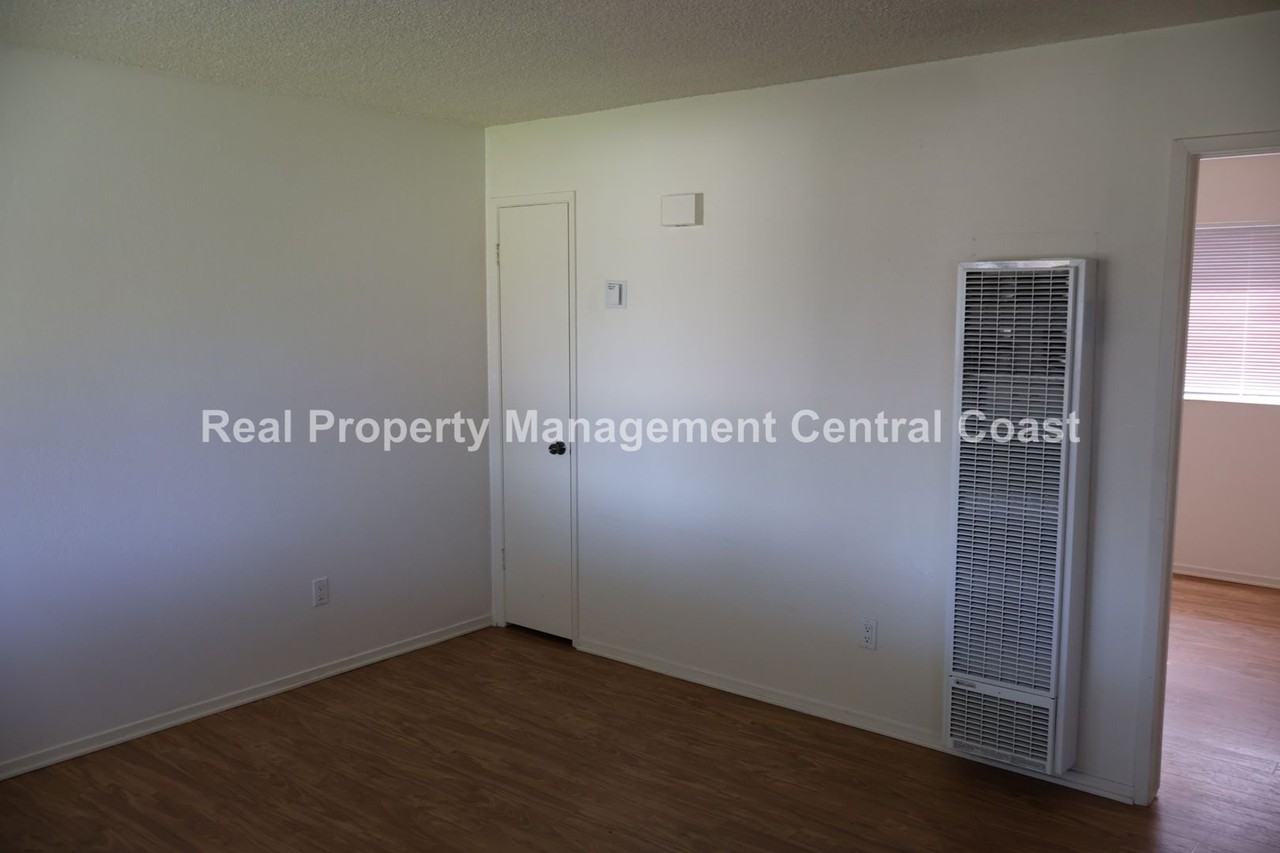1183 Santa Ynez Ave #C - Photo 3 of 16