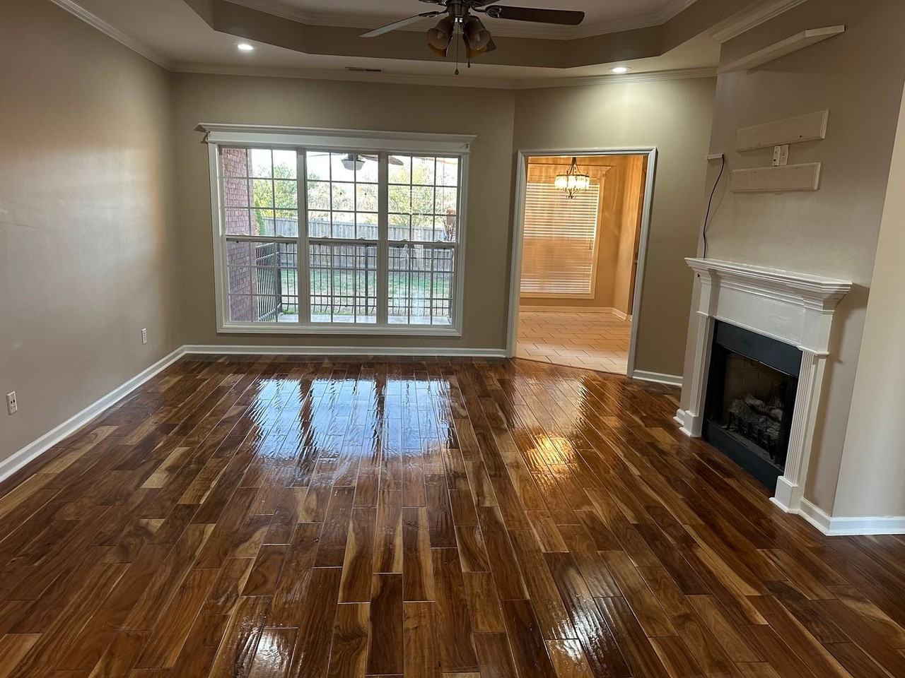 108 Meredith Dr - Photo 3 of 11