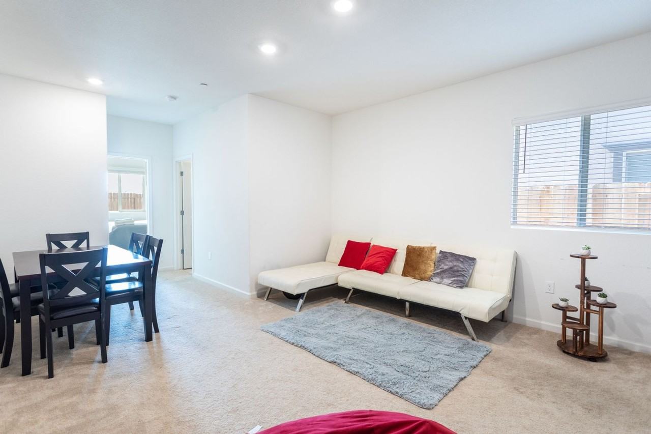 12696 Scholarly Way - Photo 5 of 15