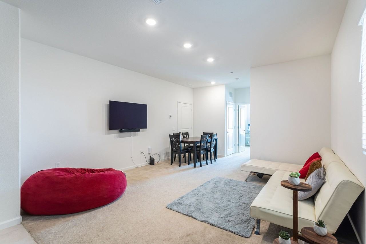 12696 Scholarly Way - Photo 6 of 15