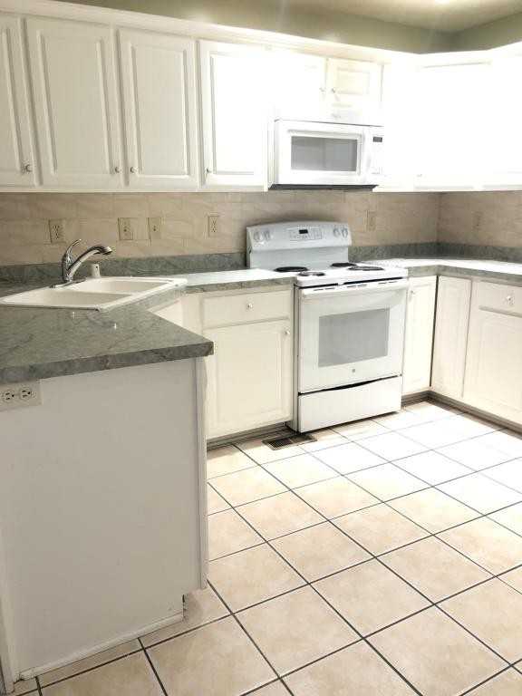 112 Jersey Ct - Photo 6 of 20