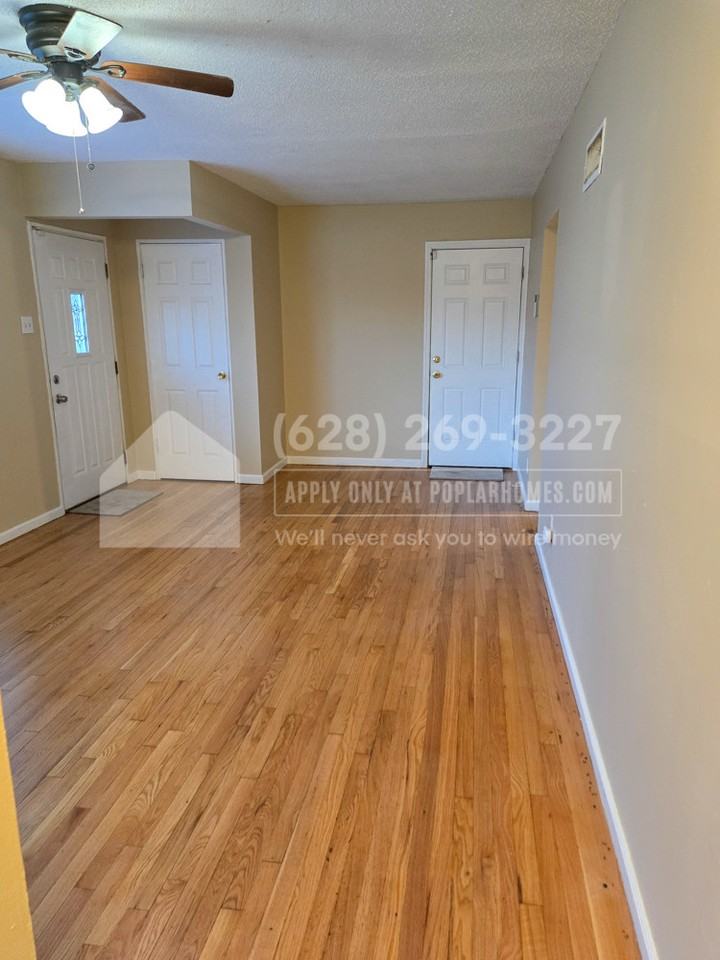 10173 Dellridge Ln - Photo 2 of 18