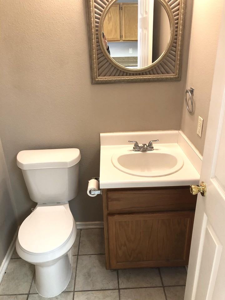 731 Leopard Hollow San Antonio, Tx. - Photo 2 of 29