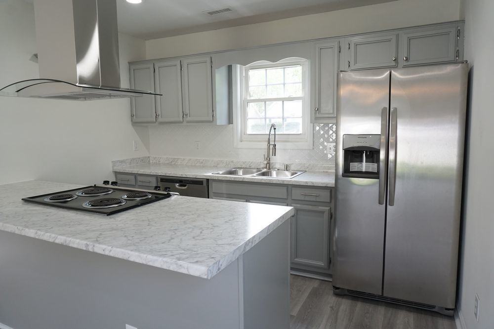 3808 Fawn Creek Dr - Photo 3 of 15