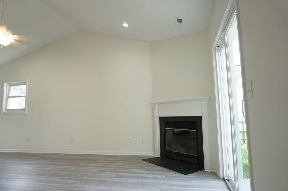 3808 Fawn Creek Dr - Photo 6 of 15