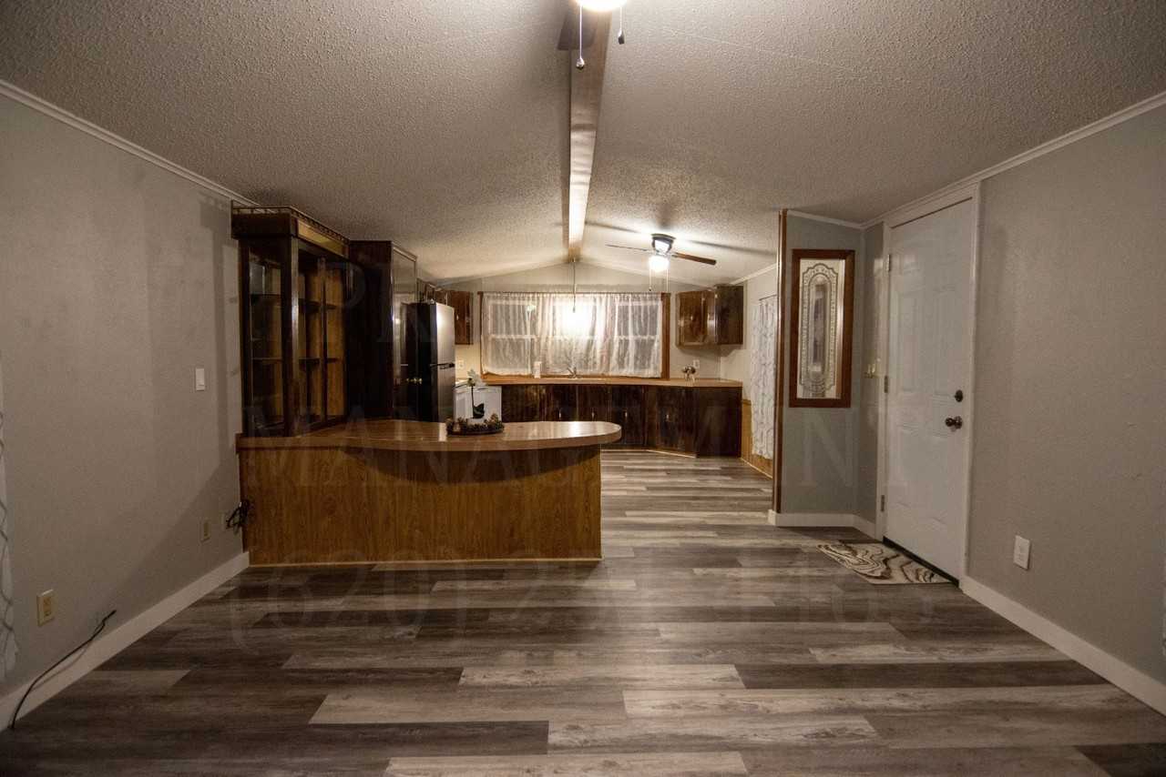 705 Cheyenne St - Photo 2 of 18