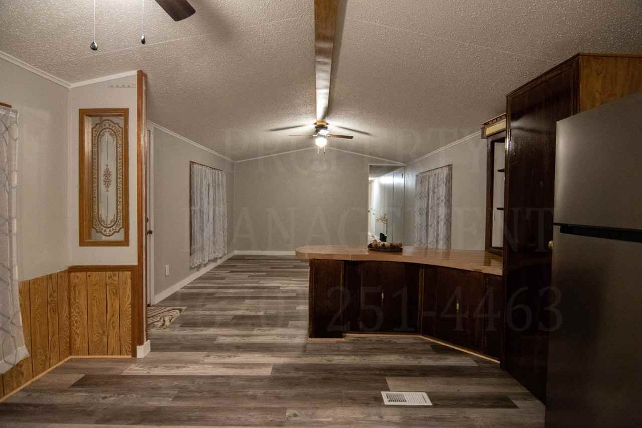 705 Cheyenne St - Photo 3 of 18