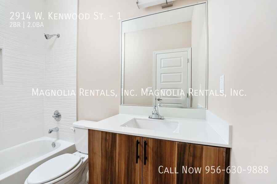 2914 W Kenwood St #1 - Photo 6 of 12