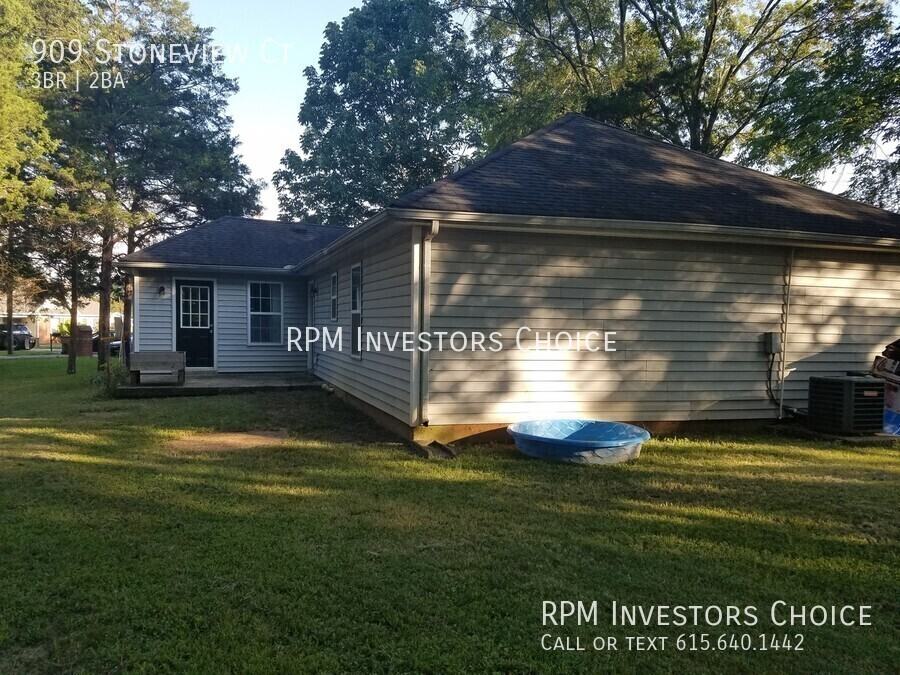 909 Stoneview Ct - Photo 2 of 28
