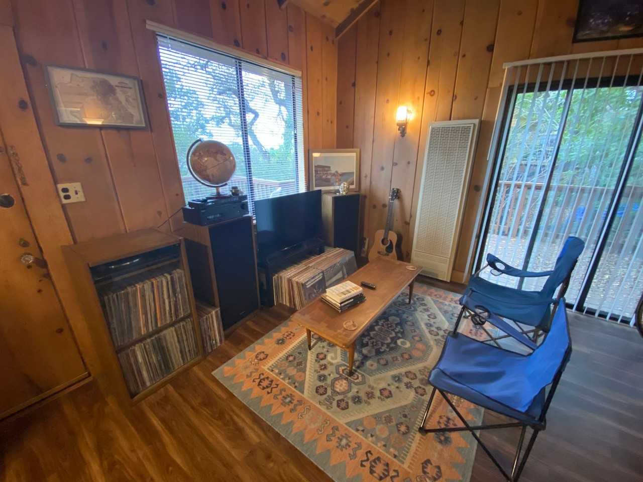 614 Park Rd - Photo 3 of 9