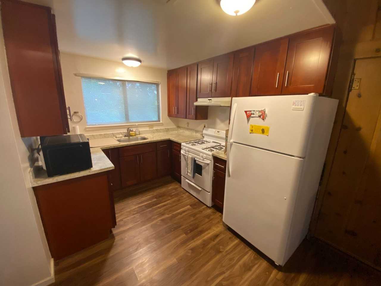 614 Park Rd - Photo 4 of 9