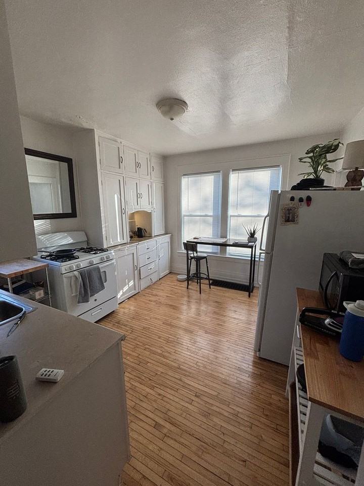 316 N 61st St - Photo 2 of 16