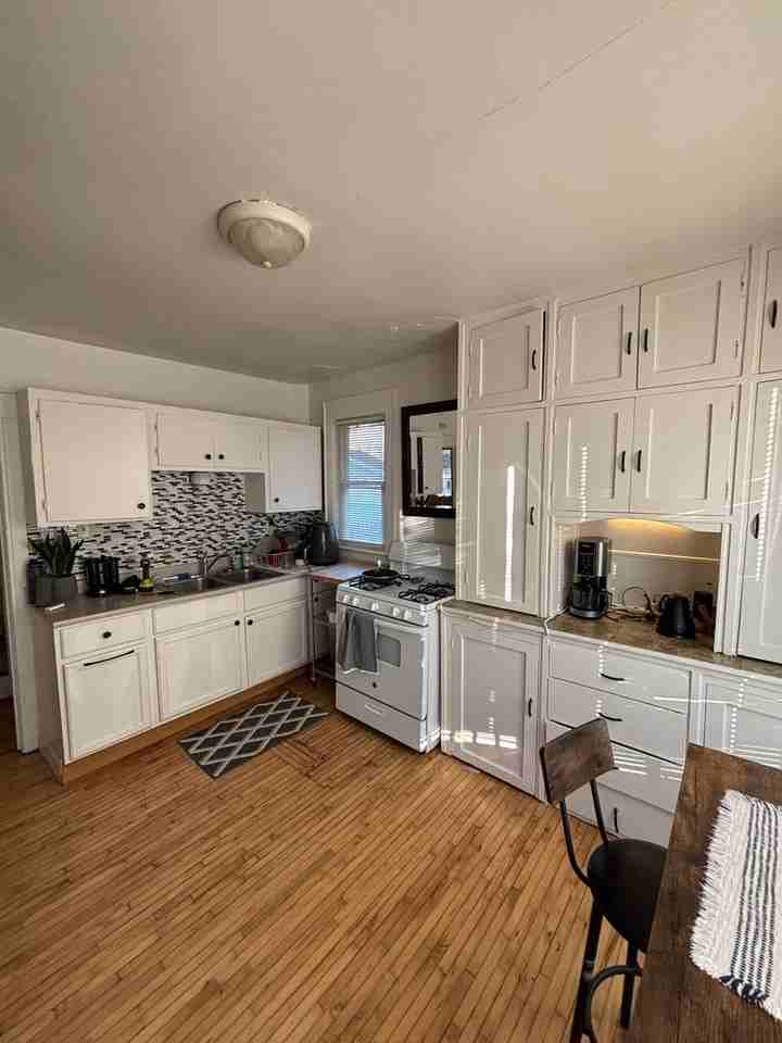 316 N 61st St - Photo 3 of 16