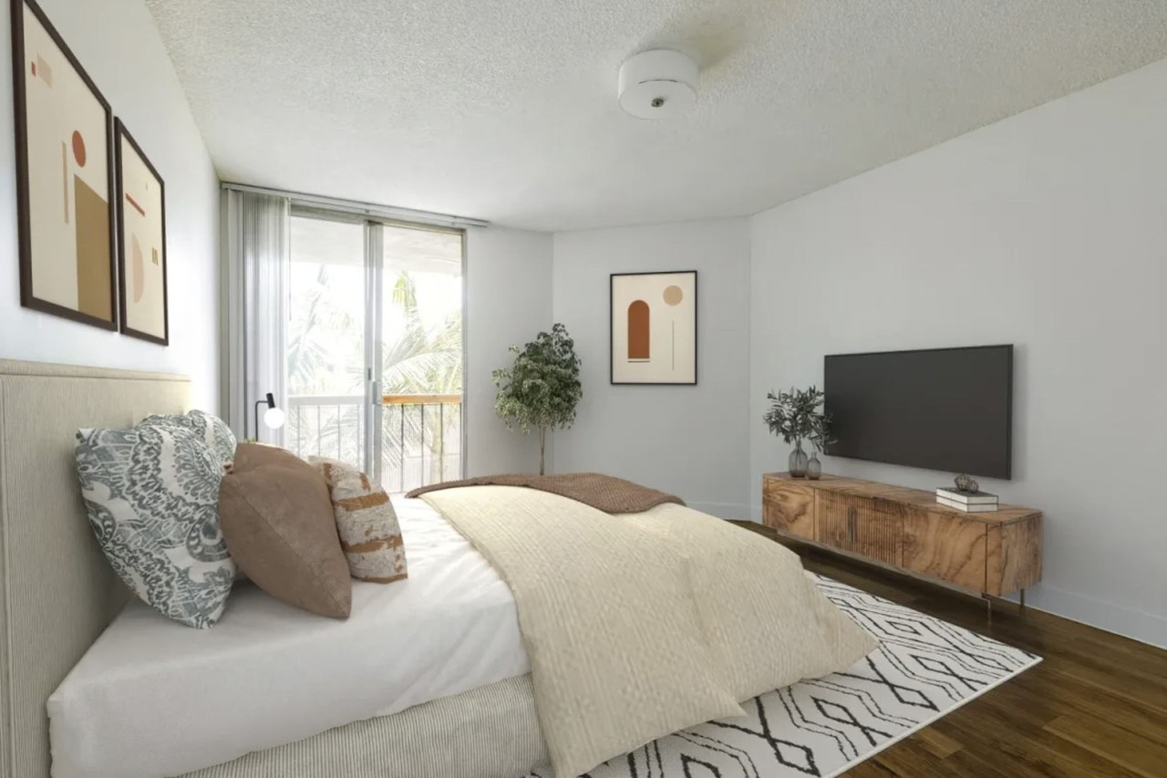 Los Feliz 4646 - Photo 4 of 4