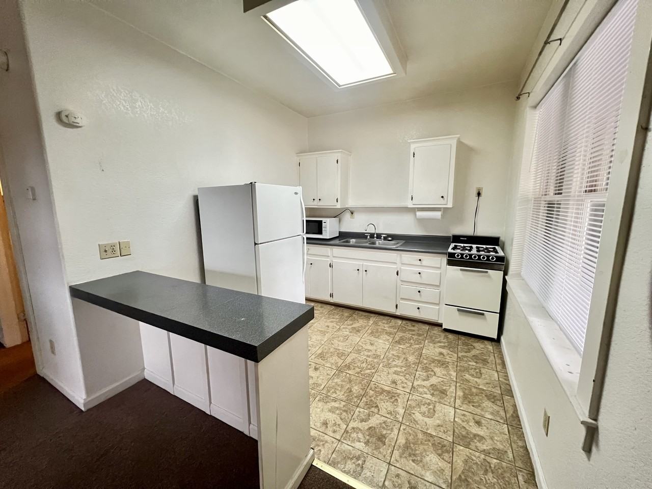 41 West Saint Charles Street - Photo 4 of 15