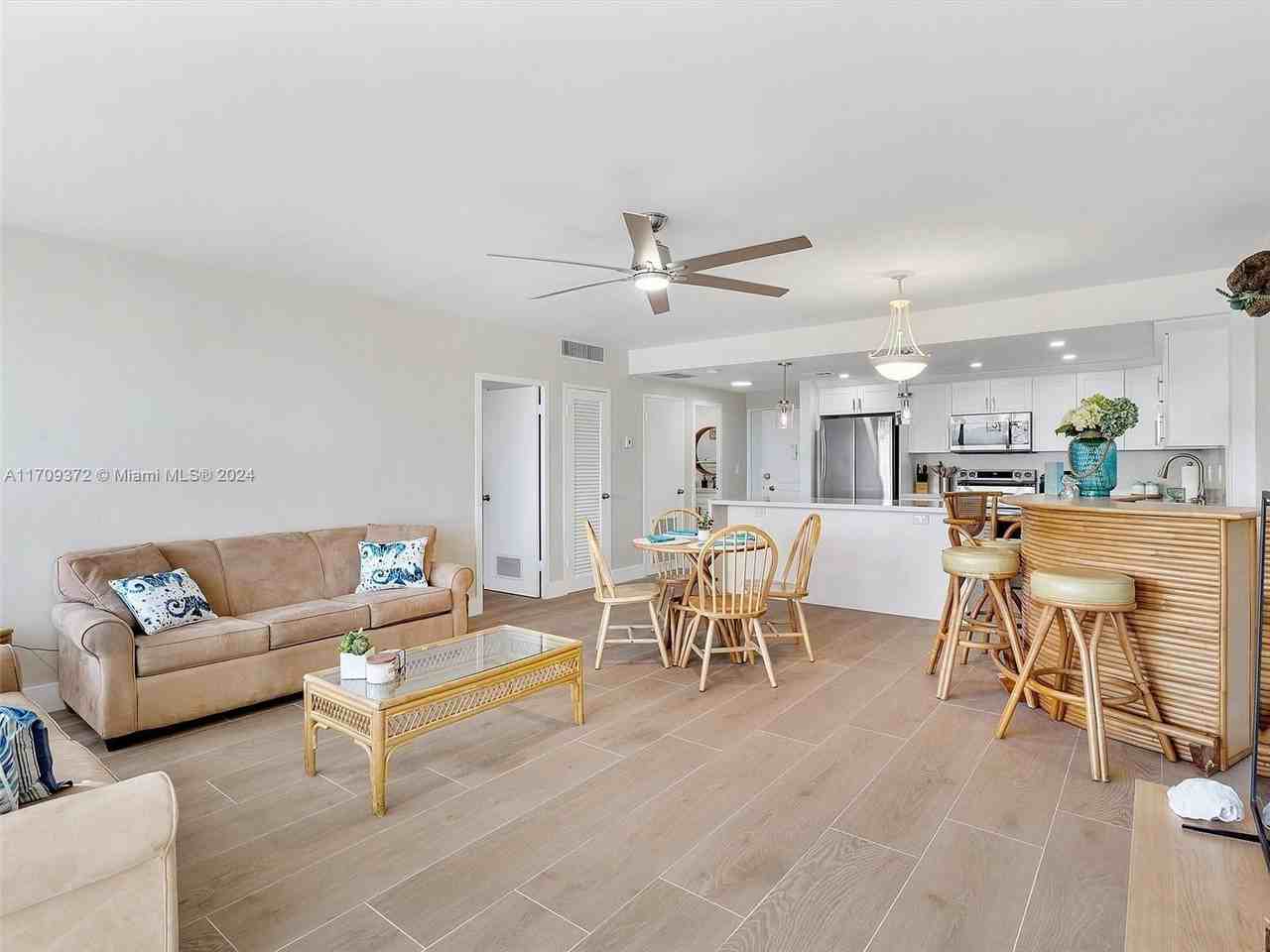 3111 North Ocean Drive #1111 - Photo 6 of 18