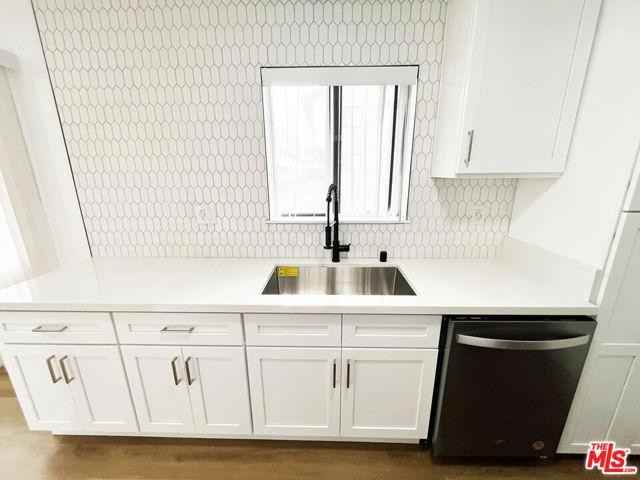 4180 Marlton Ave #13 - Photo 2 of 8