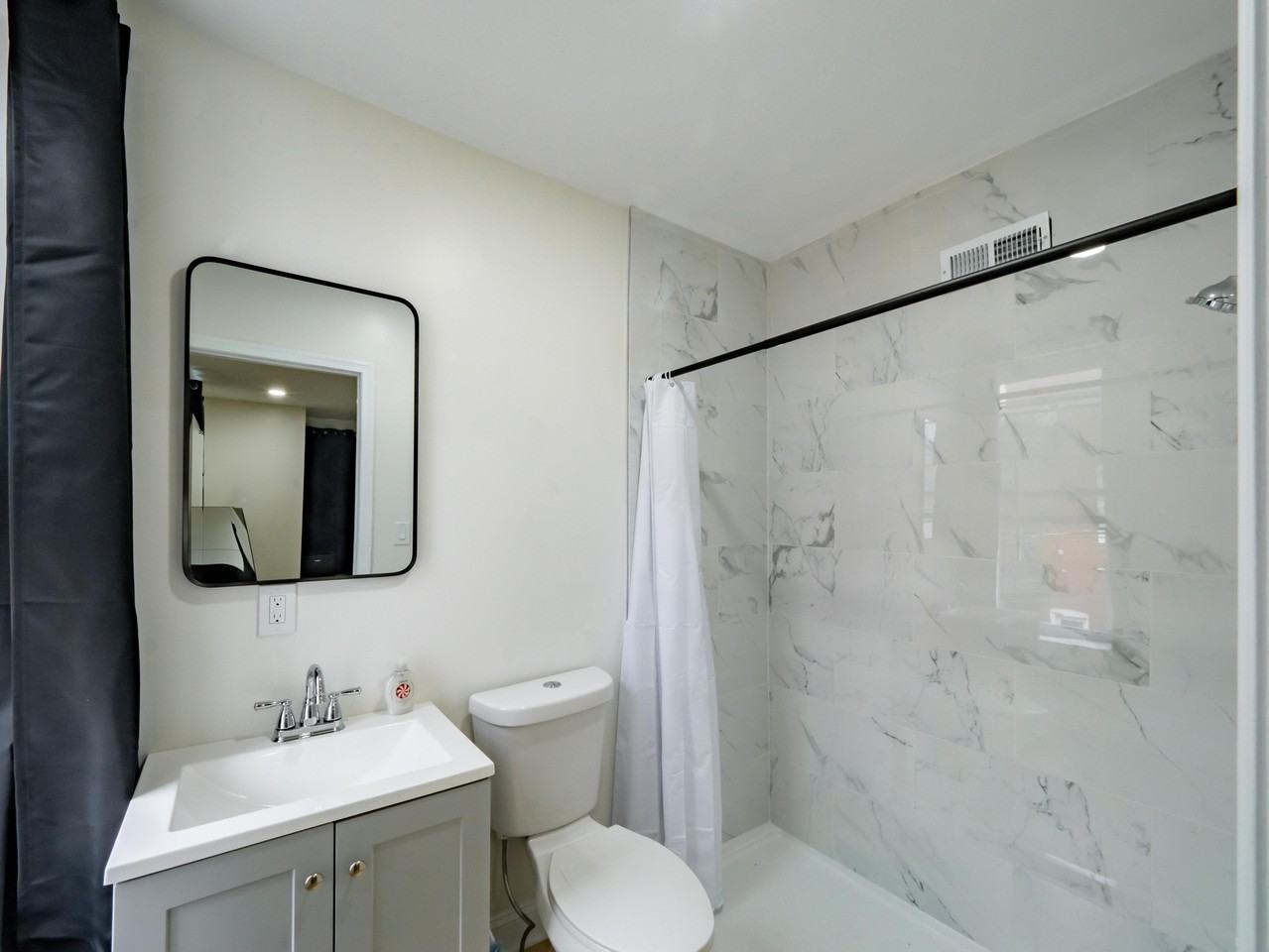 N 19th St - Photo 4 of 8