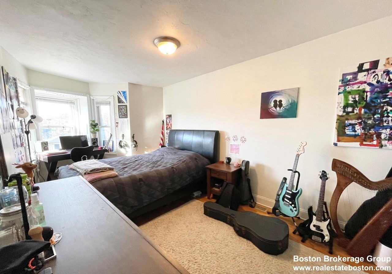 150 Marcella St #3 - Photo 5 of 10